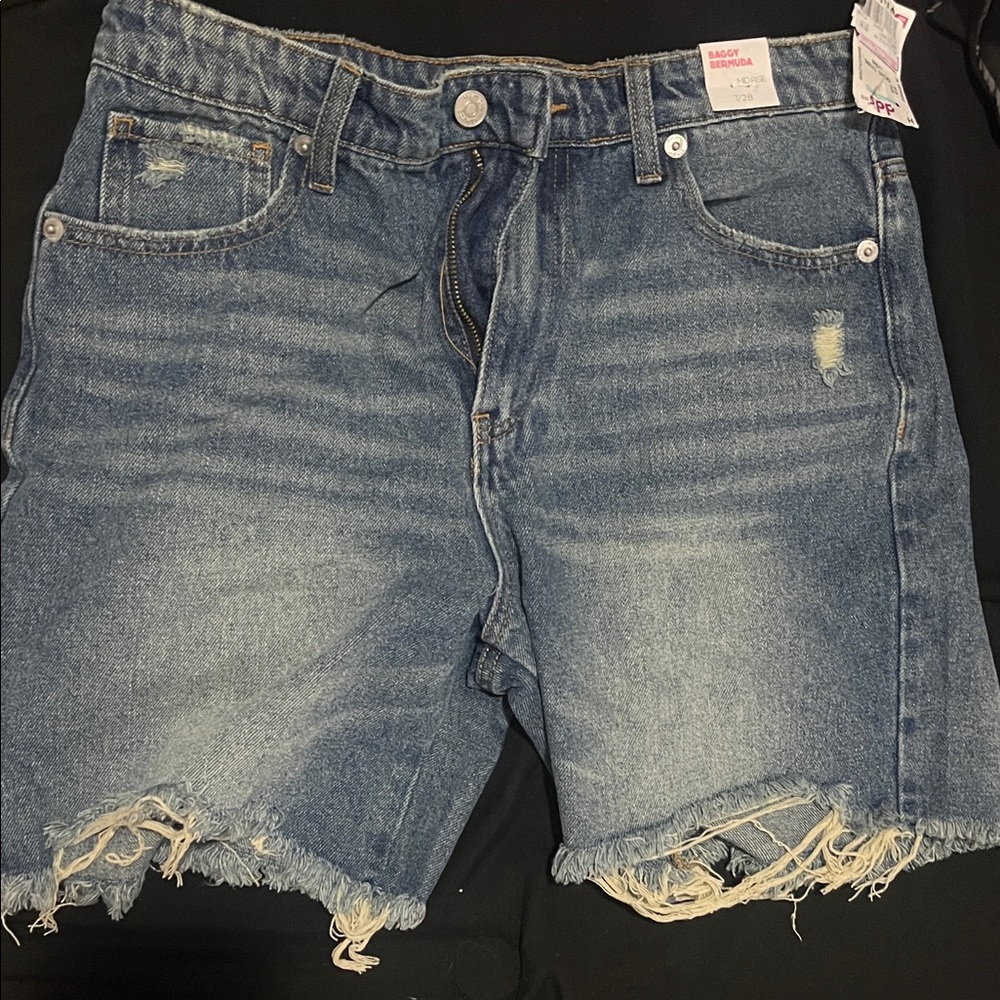 BRAND NEW Simply Styled Blue Baggy Bermuda Shorts